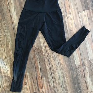 Onzie Women’s High Rise Harley Legging